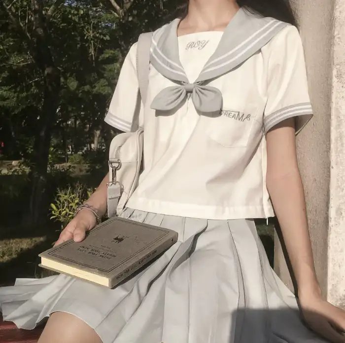 双子姐妹 封面